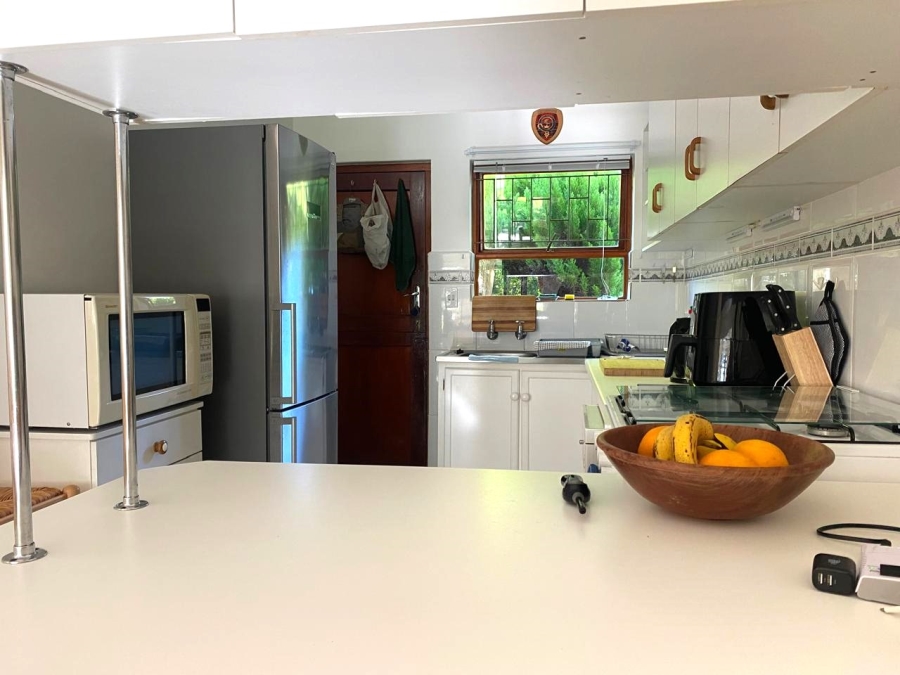 To Let 3 Bedroom Property for Rent in Brenton On Lake Western Cape